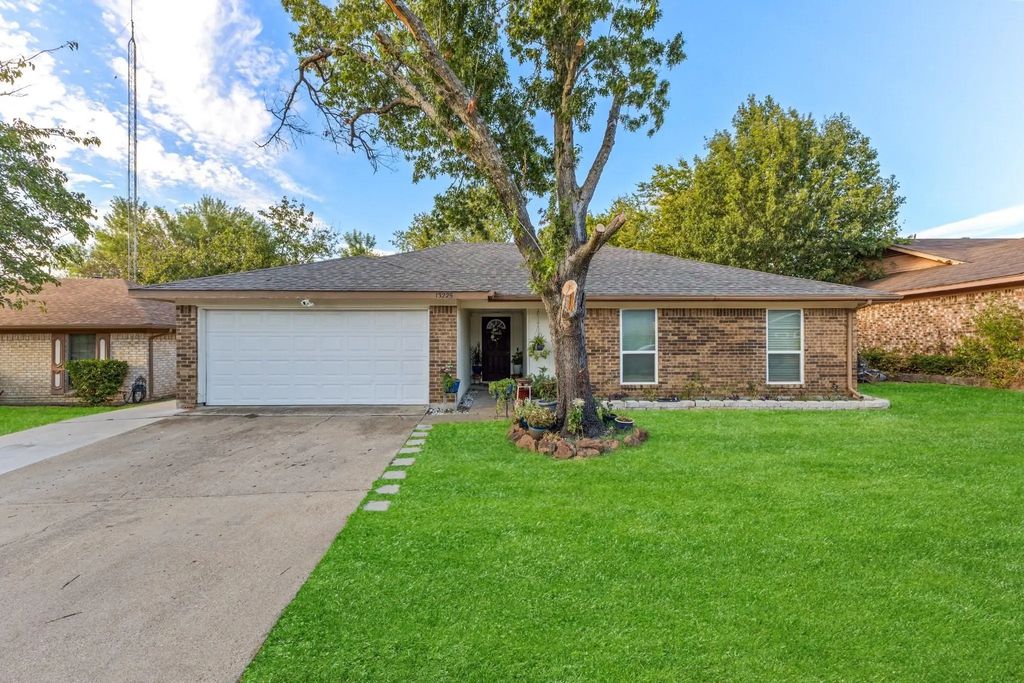 13225 Lexington Lane, Balch Springs