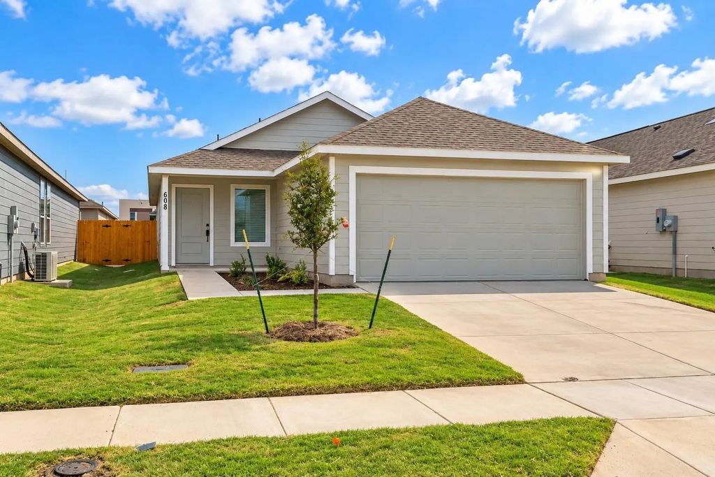 608 Finch Circle, Princeton