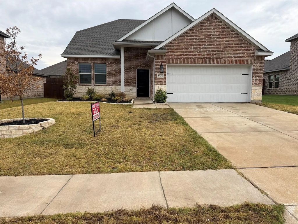 604 Brook View Drive, Van Alstyne
