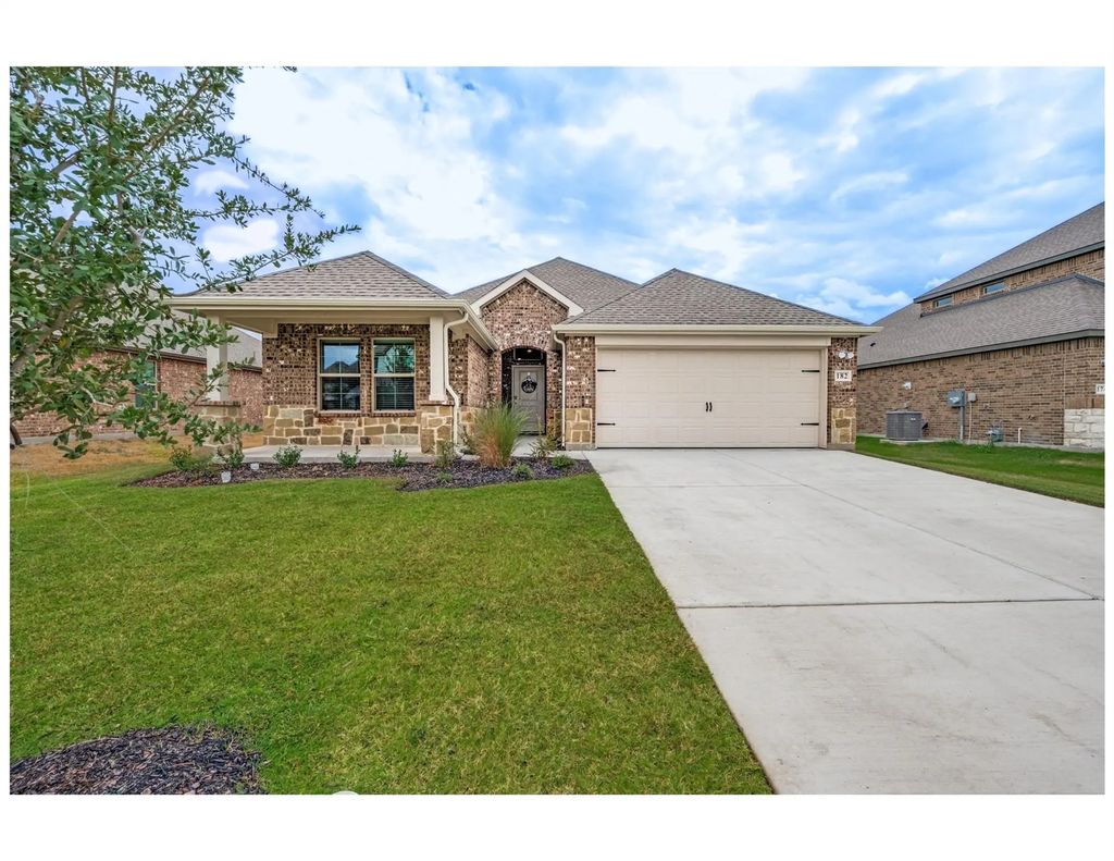 182 Delta Road, Waxahachie