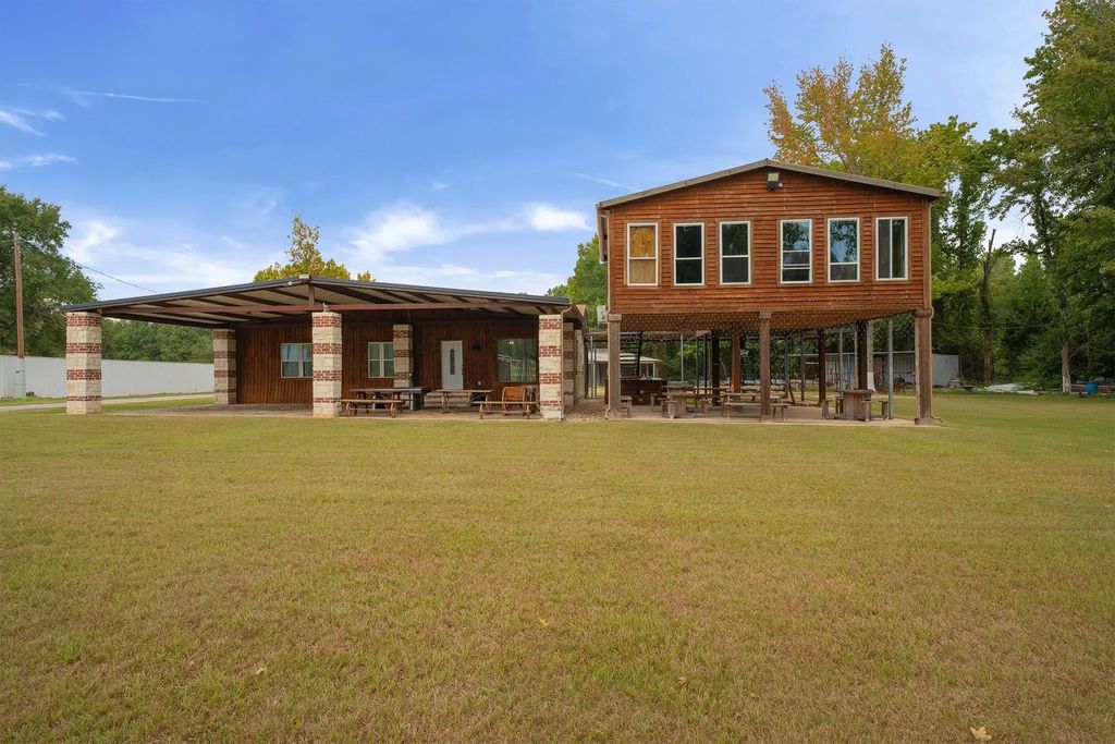 5989 State Highway 31 E, Murchison