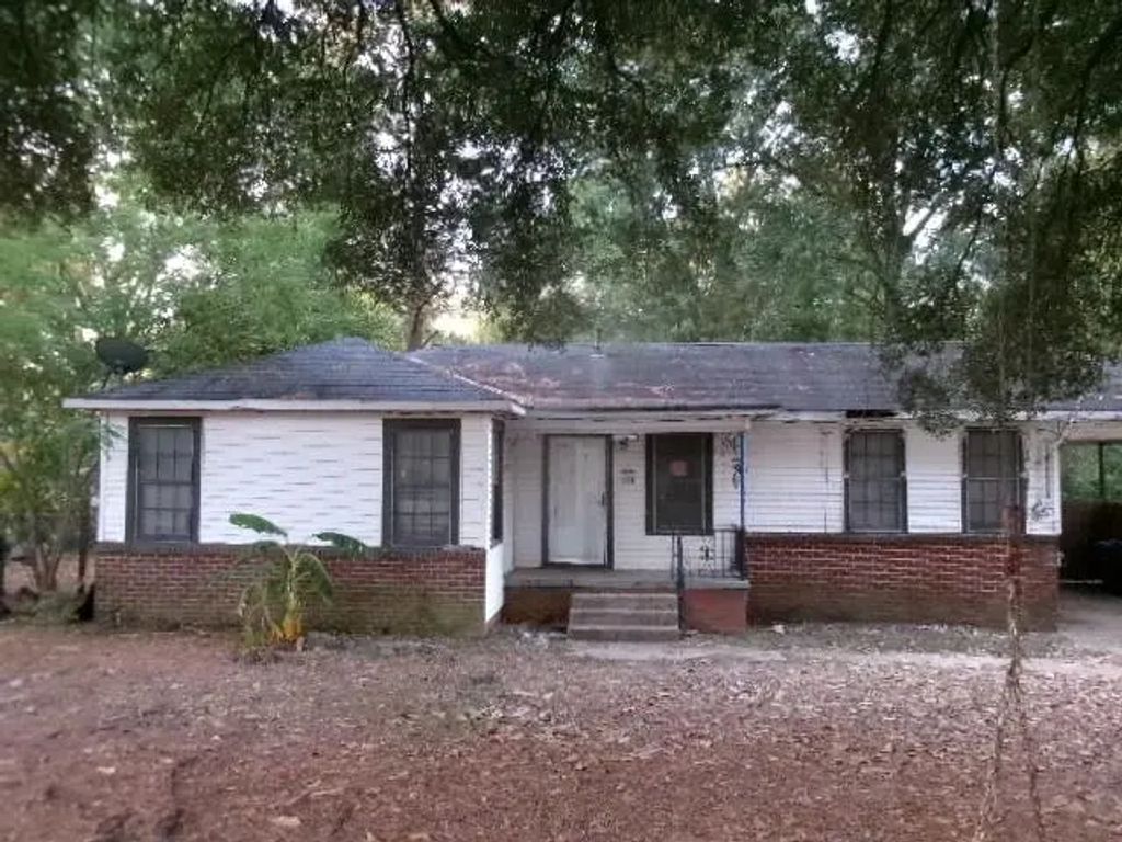 1807 Shady Lane, Shreveport