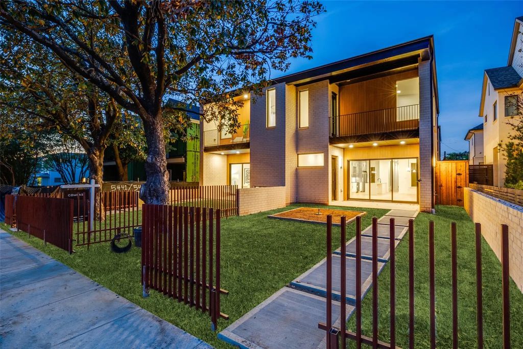 5443 Ellsworth, Dallas