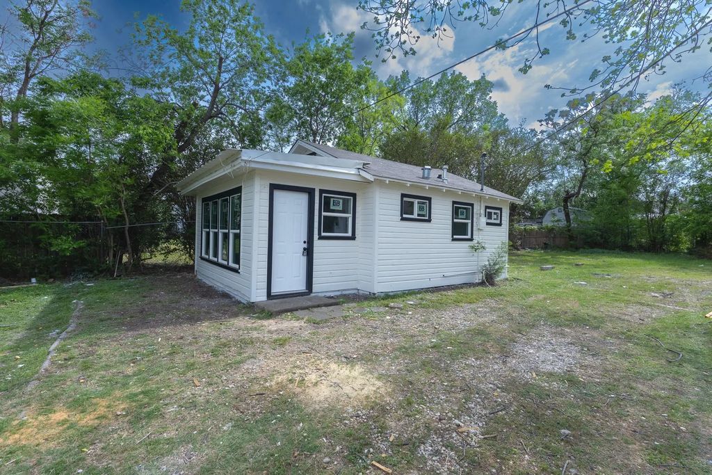 1716 Ethel Avenue 1714, 1718, 1720, Waco