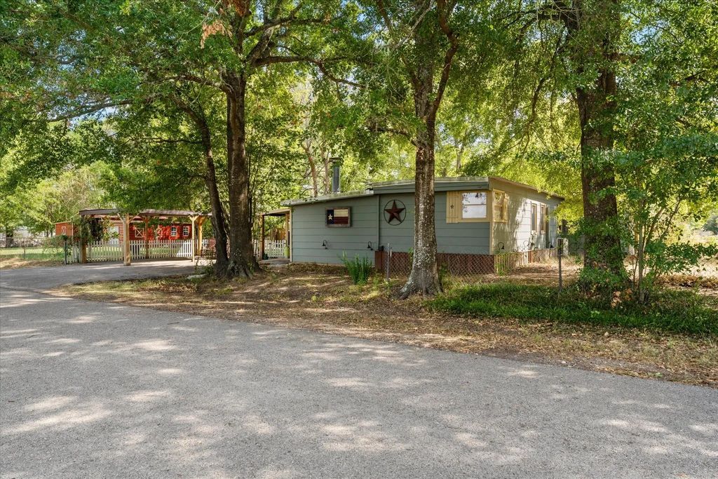 718 Suncrest Drive, Tool