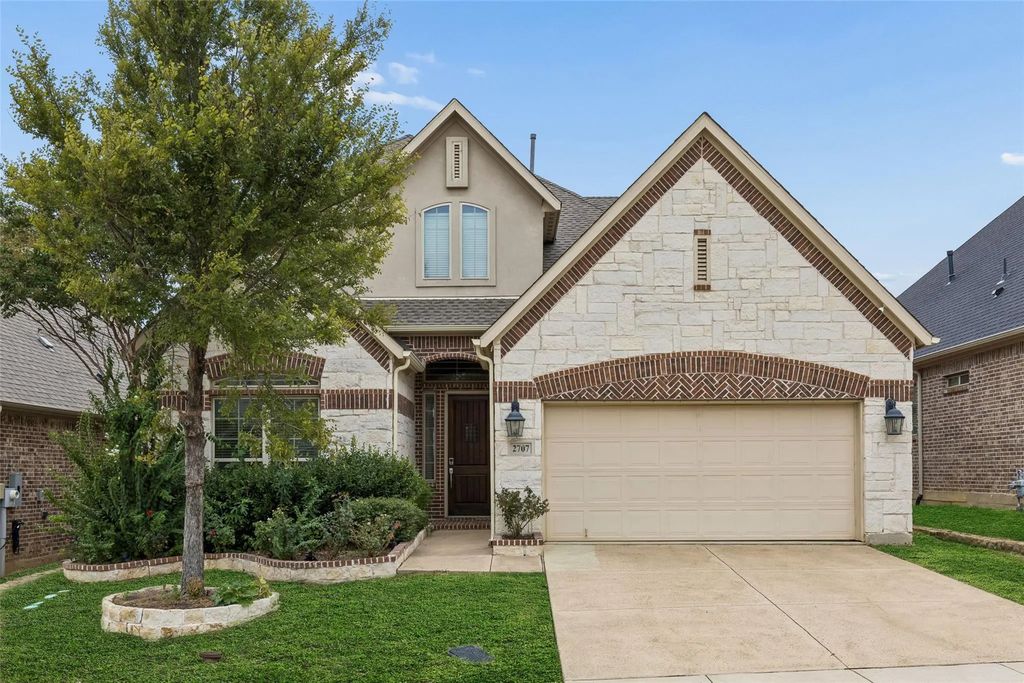 2707 Point Vista Drive, Lewisville