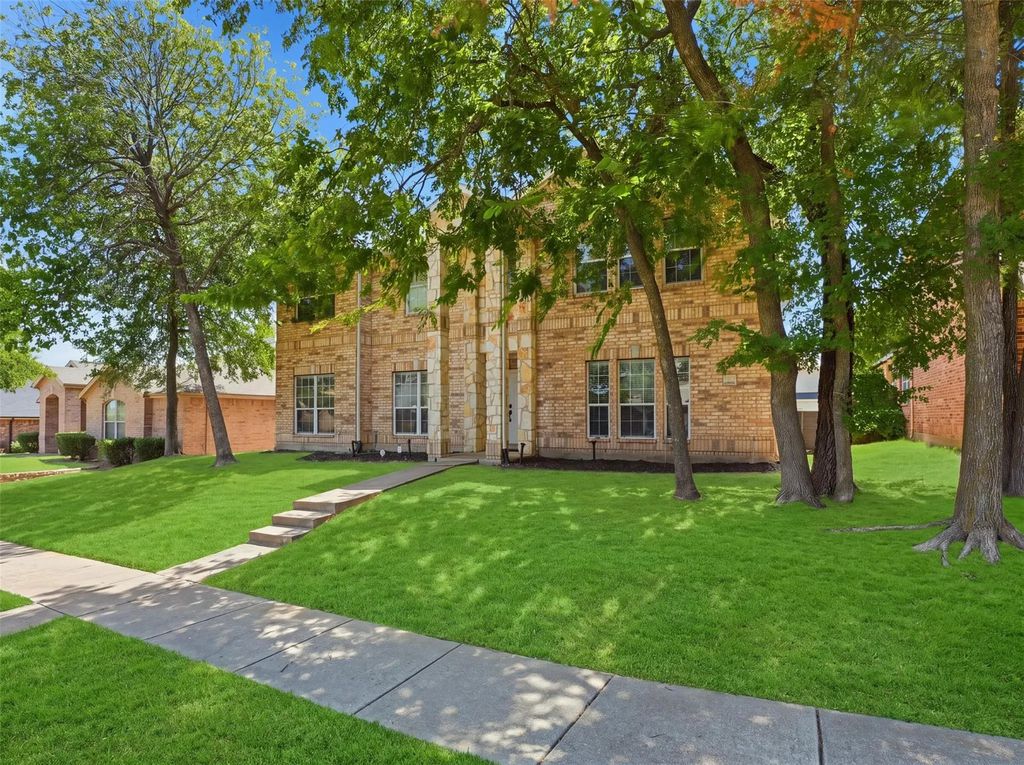 2159 Fair Weather Drive, Lancaster