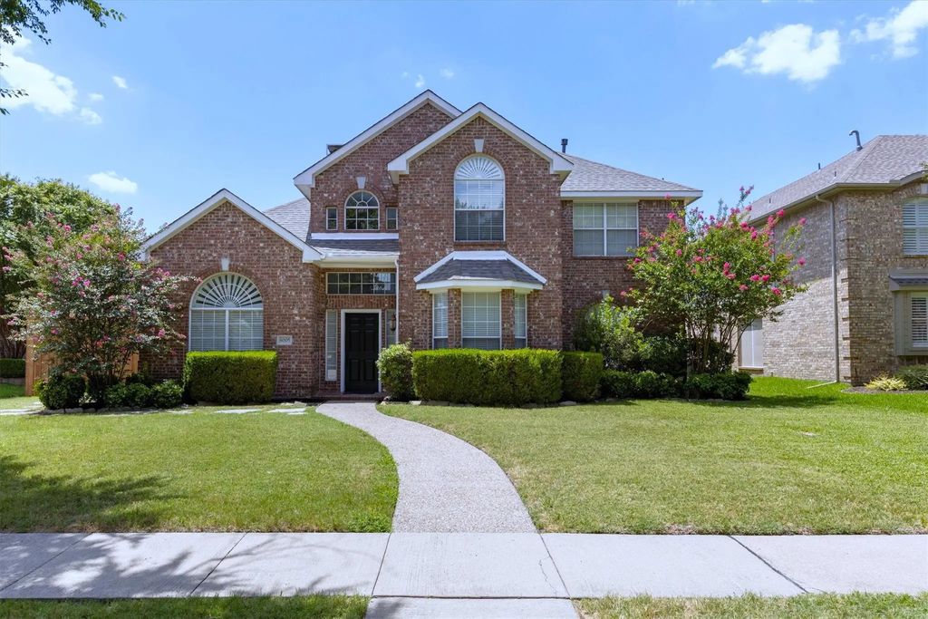 8005 Strecker Lane, Plano