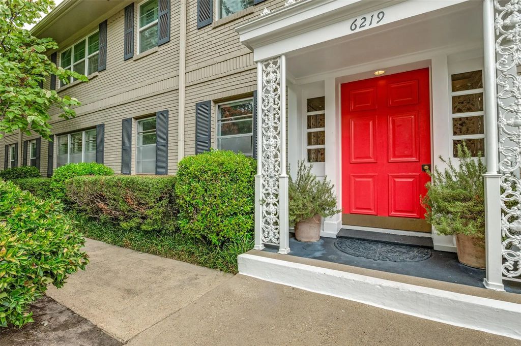6219 Bandera Avenue A, Dallas