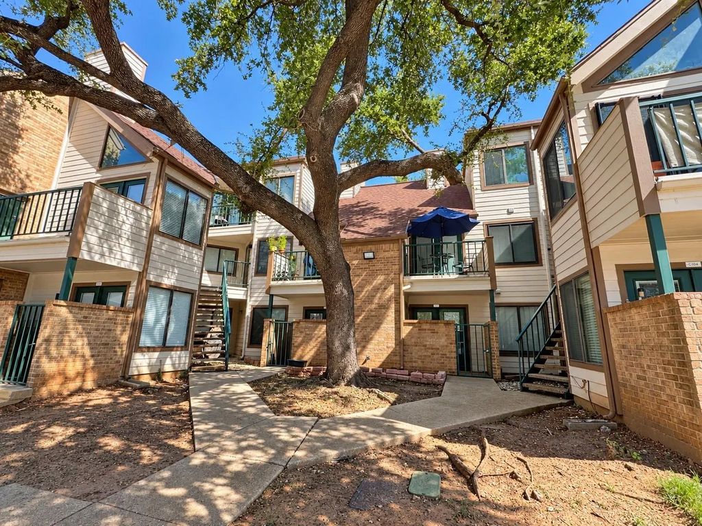 2311 Basil Drive C205, Arlington