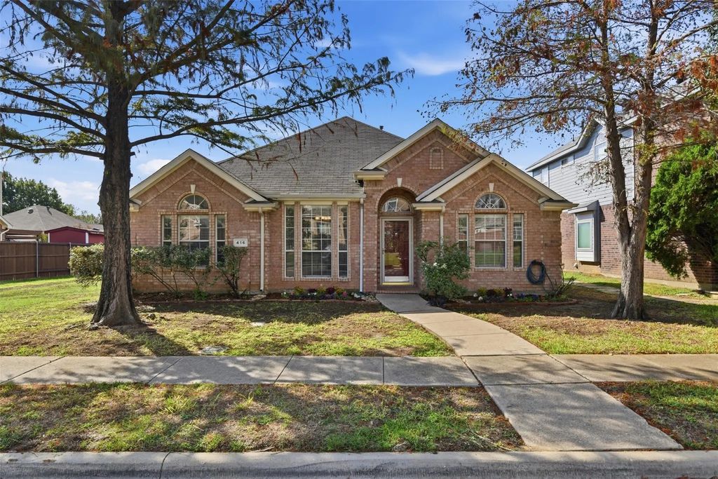 416 Kyle Lane, Lewisville