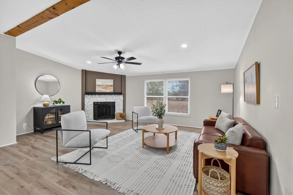 6840 Colquitt Road, Terrell