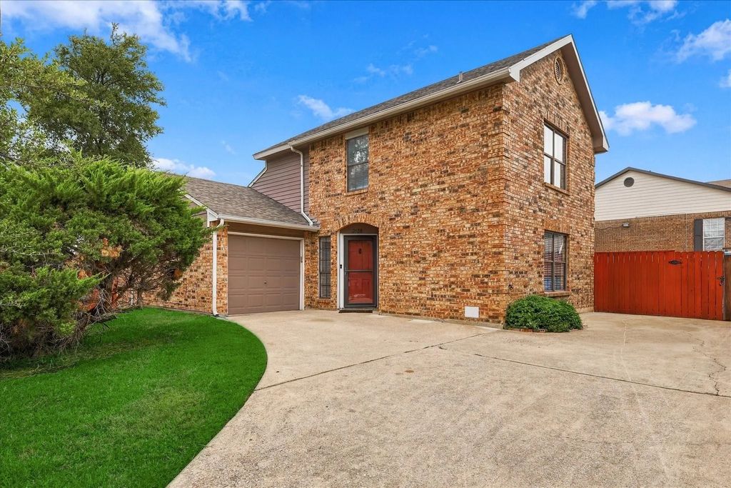 3136 Harbinger Lane, Dallas