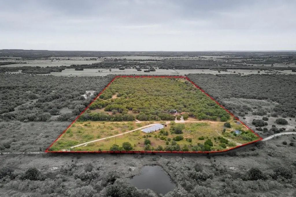17978 County Road 445, Cross Plains