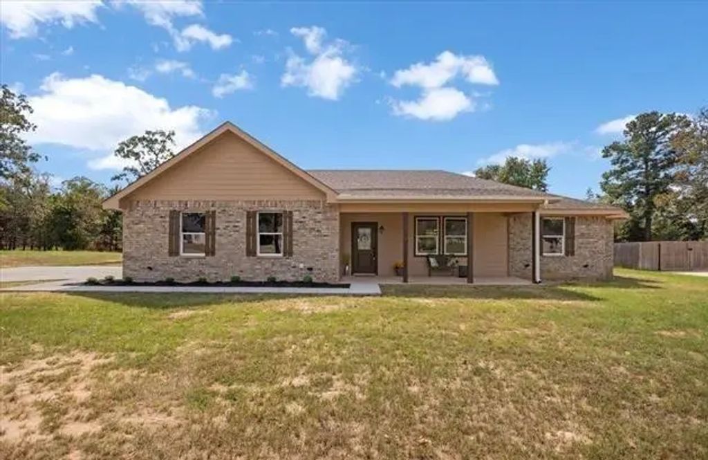 277 Pr 6305, Mineola