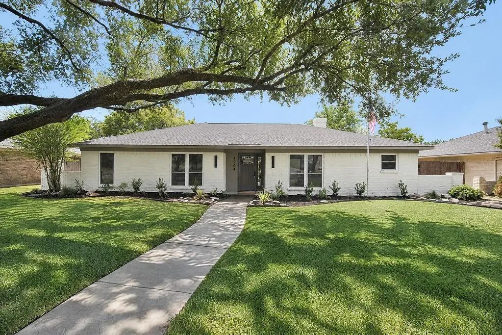 1904 Apollo Road, Richardson