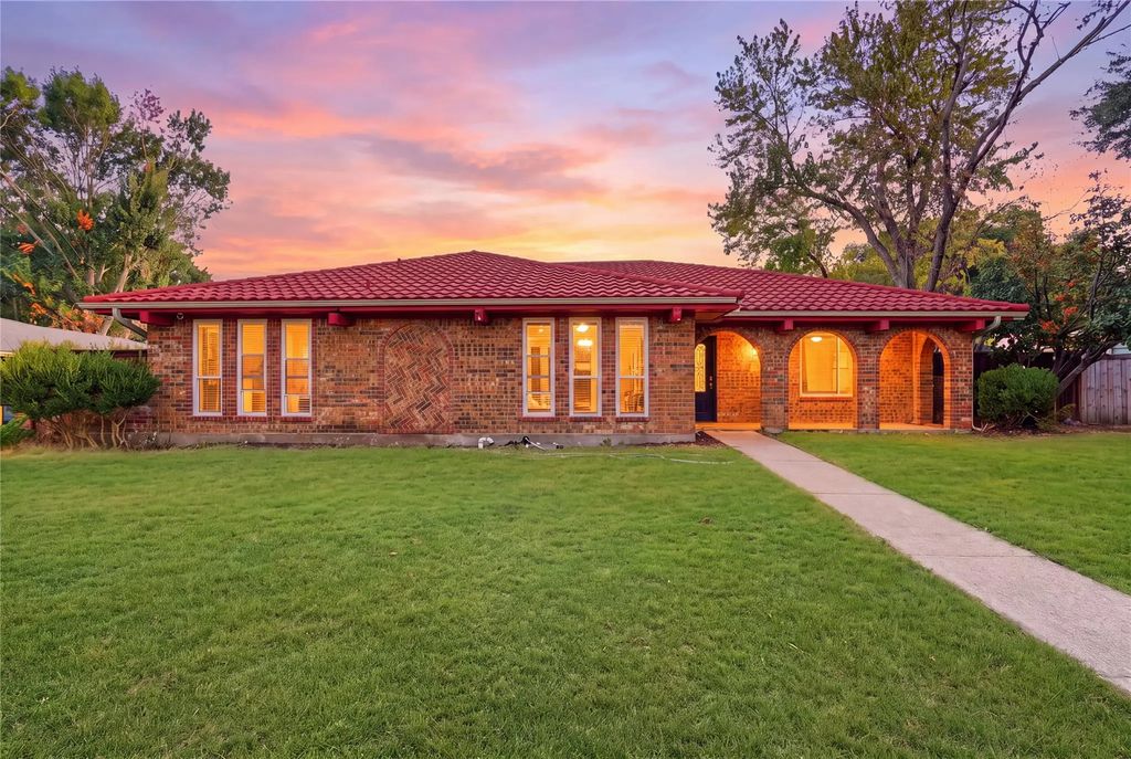 1010 Florence Drive, Duncanville