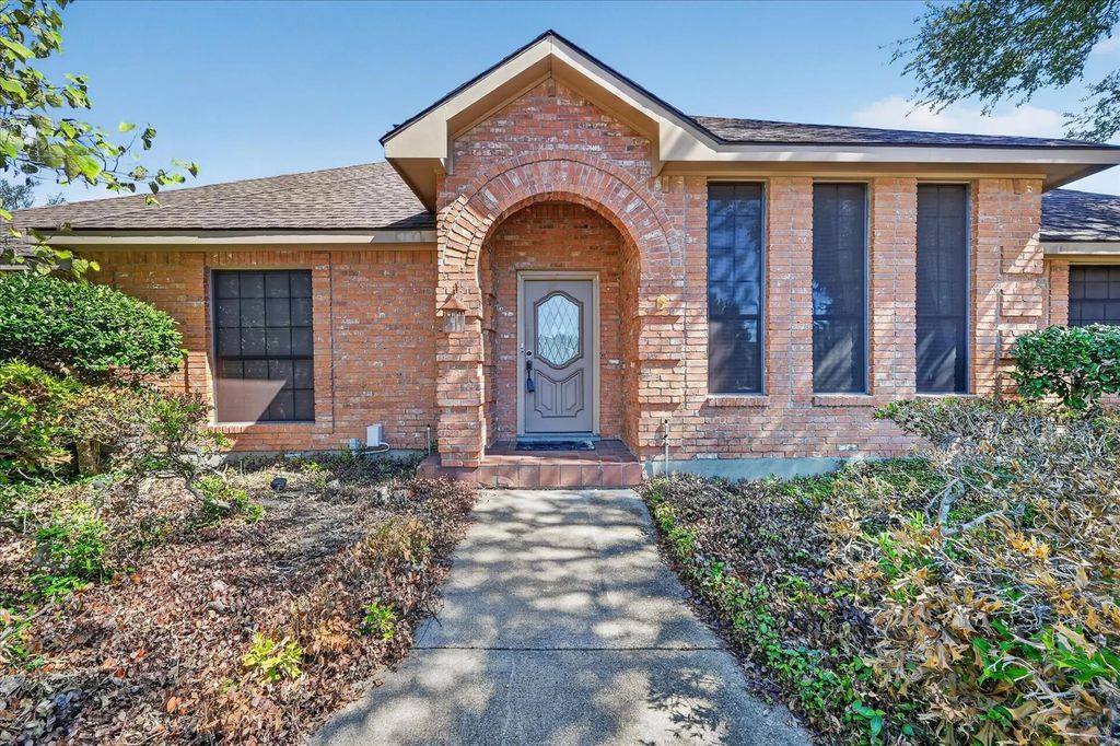 206 Harris Drive, Sunnyvale