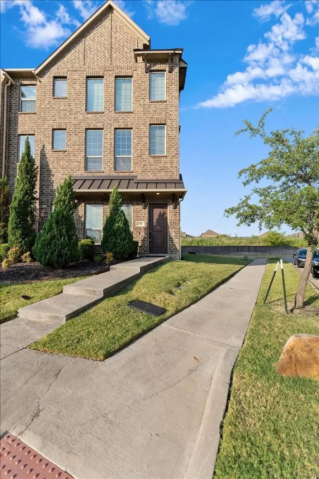 290 Almanor Street, Lewisville
