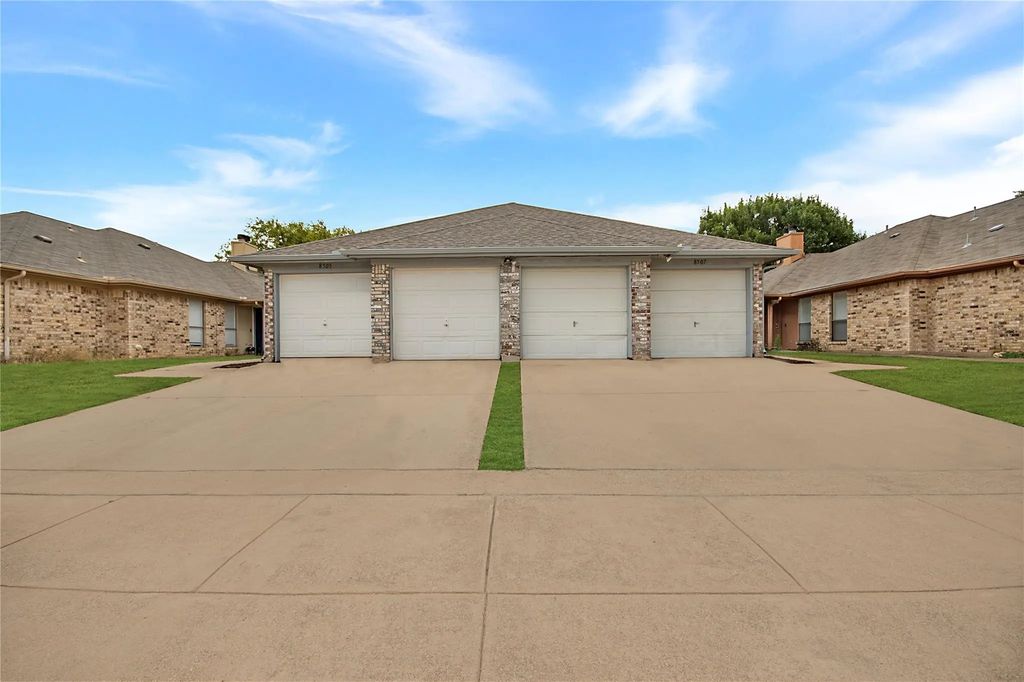 8507 Gatlinburg Drive, Fort Worth
