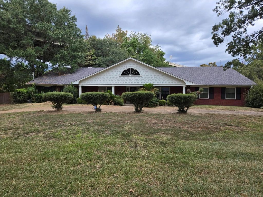 5426 Briarcliff Circle, Shreveport