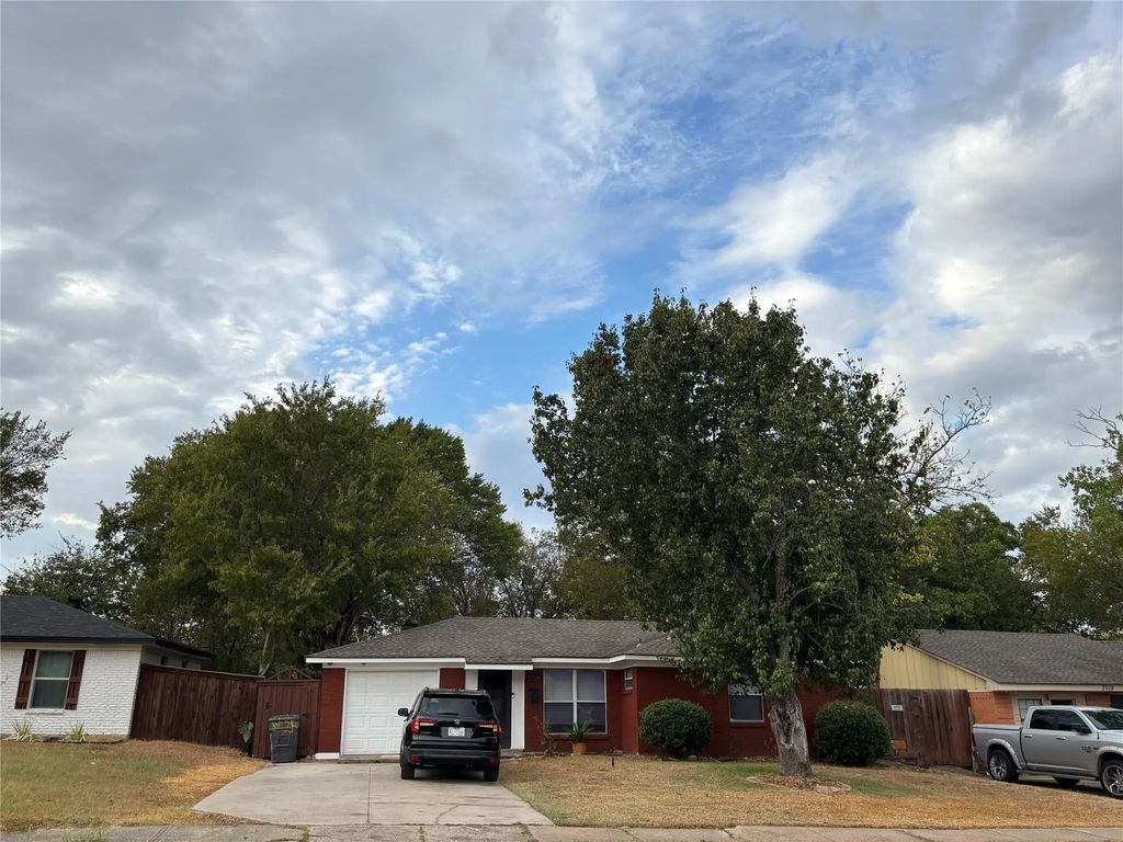 3525 Susan Drive, Mesquite