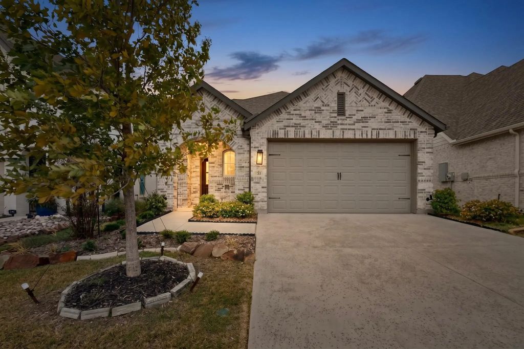 1636 Whispering Meadow Drive, Van Alstyne