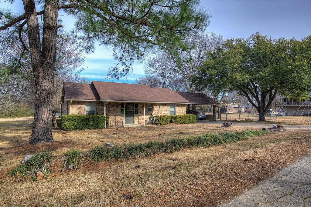 204 Garrett Avenue, East Tawakoni