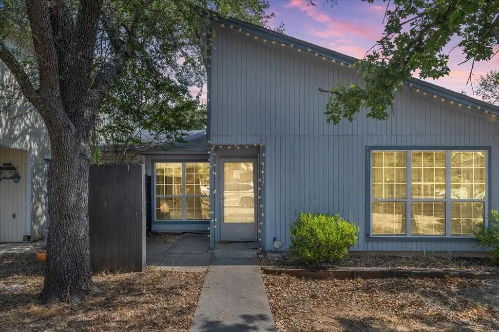 1217 Elm Court, Runaway Bay