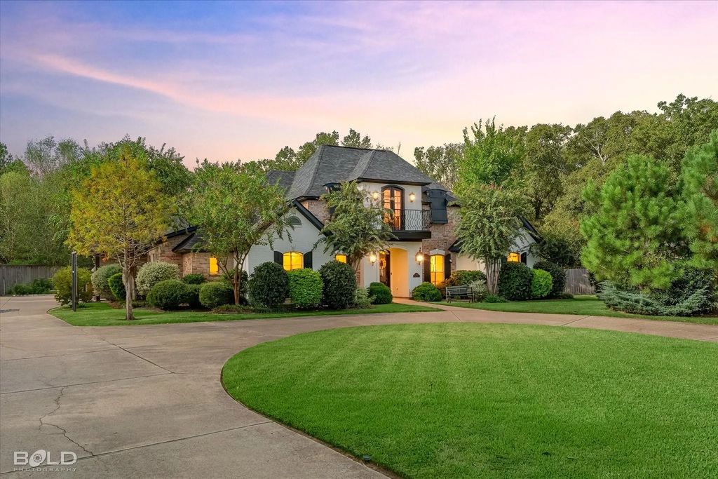 185 Mccloy Circle, Stonewall