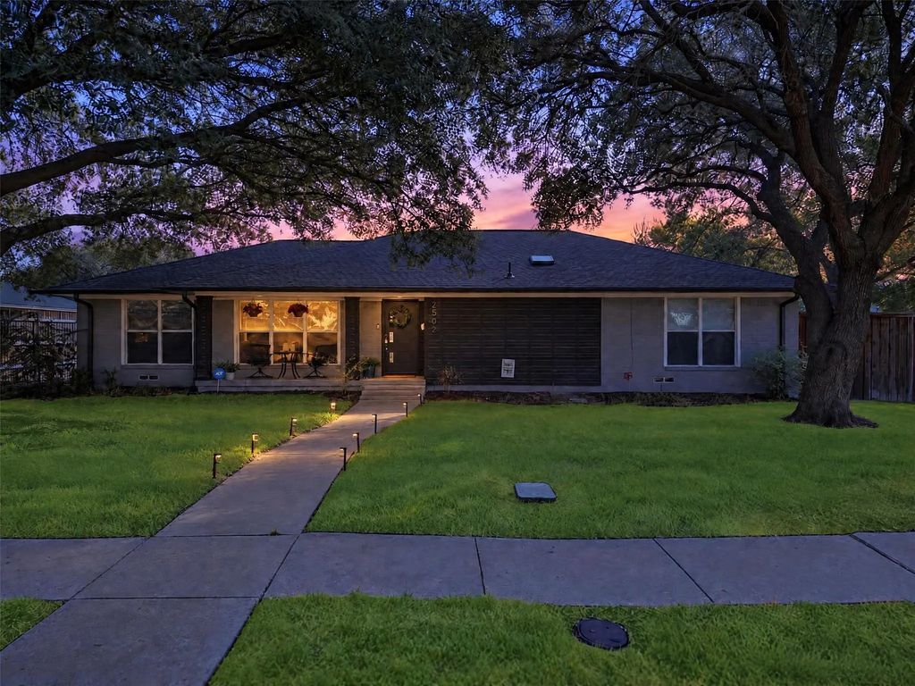 2502 Rochdale Street, Garland