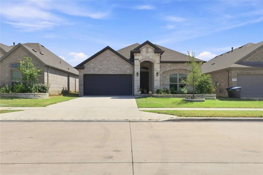 11516 Nicholson Lane, Fort Worth