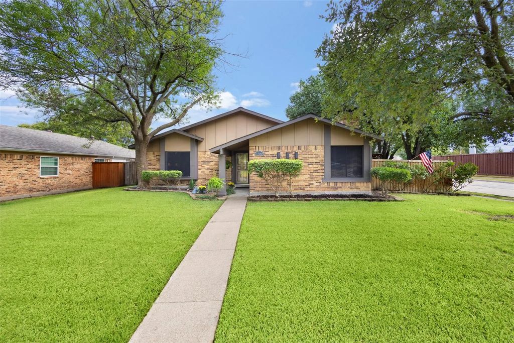 1700 Culberson Drive, Mesquite