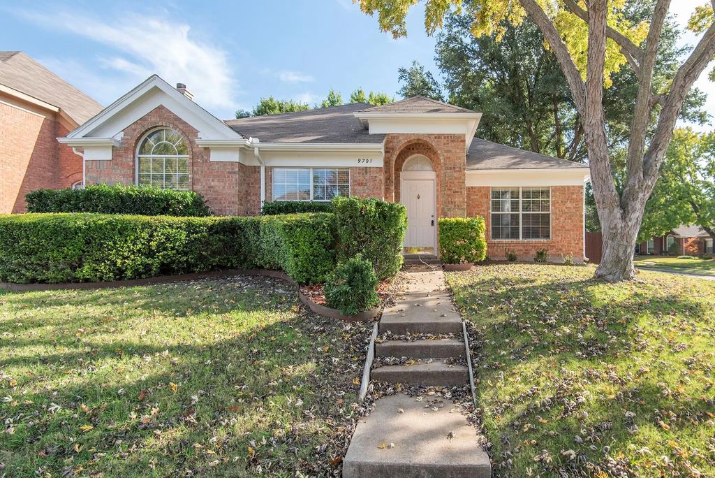 9701 Preston Vineyard Drive, Frisco