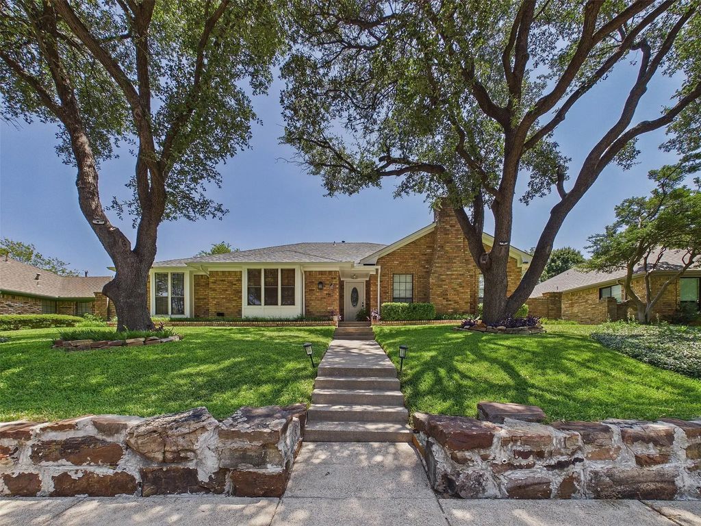 12316 Rockland Drive, Dallas