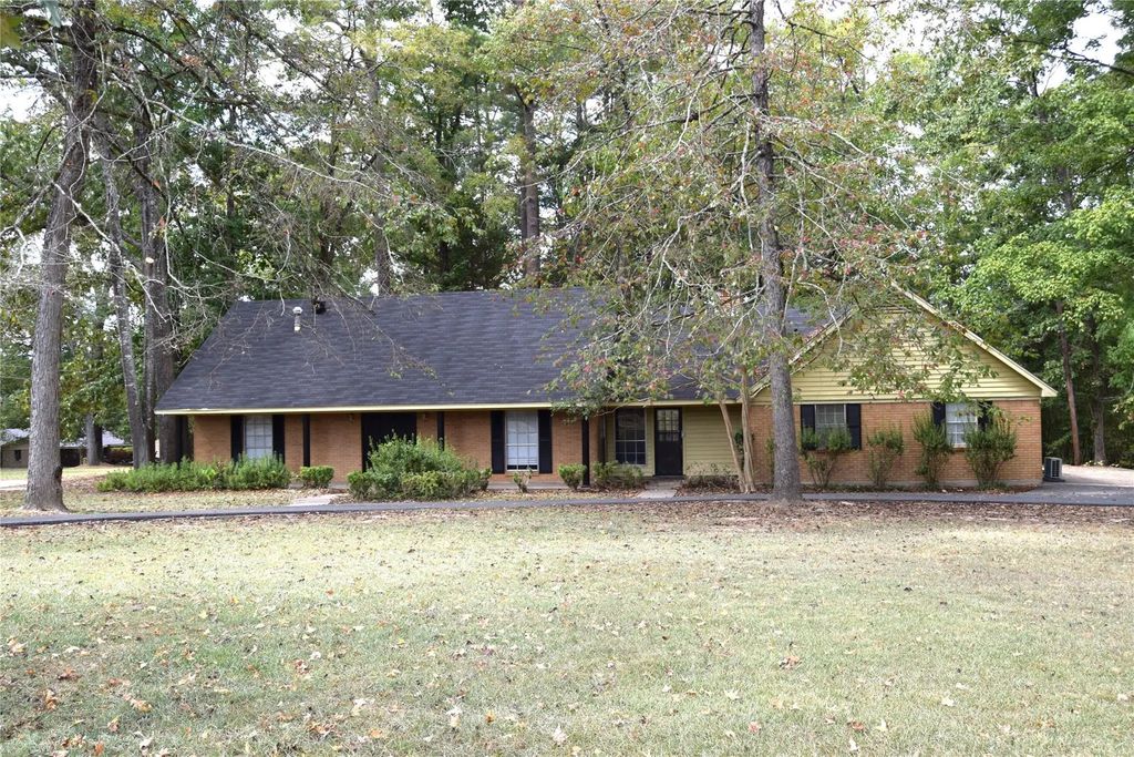 366 Chris Drive, Minden