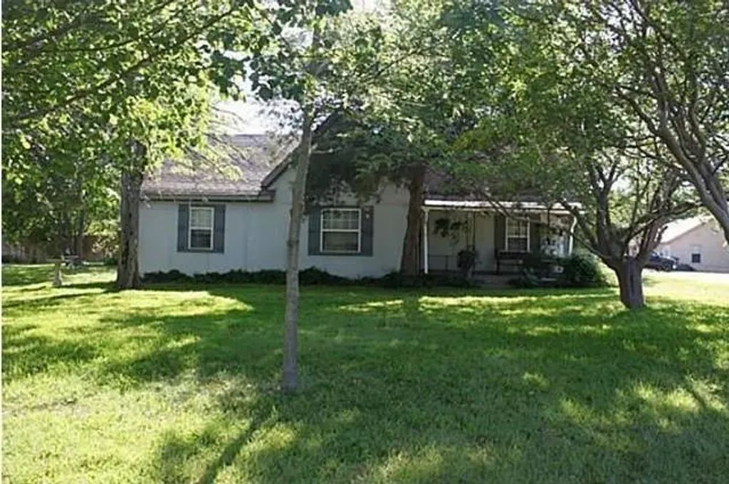 1220 Garza Lane, Little Elm