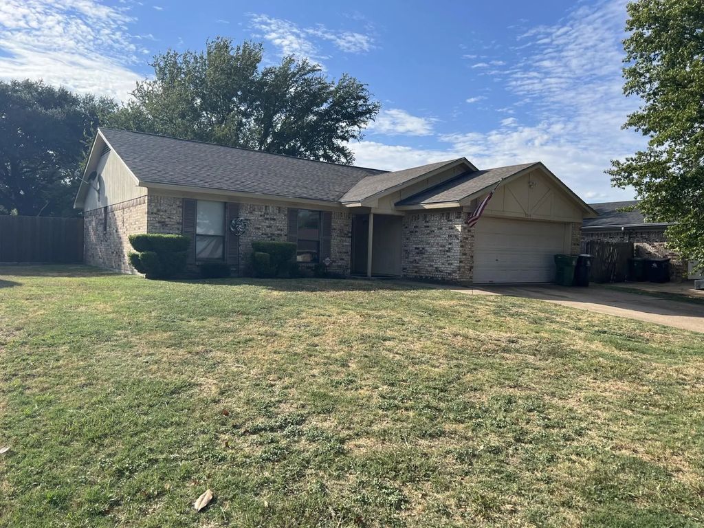 5014 Osage Drive, Arlington