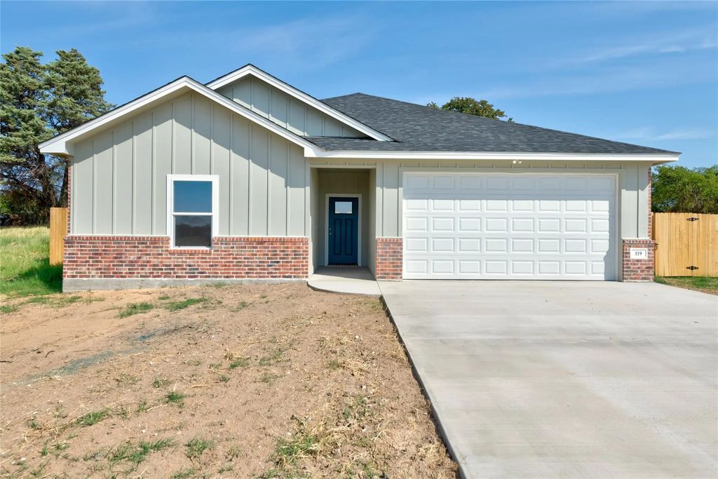 119 Shallow Water Court, Clyde