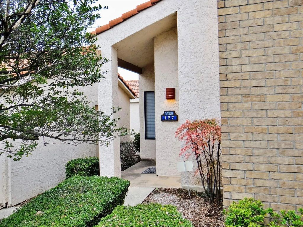 517 Ranch Trail 127, Irving
