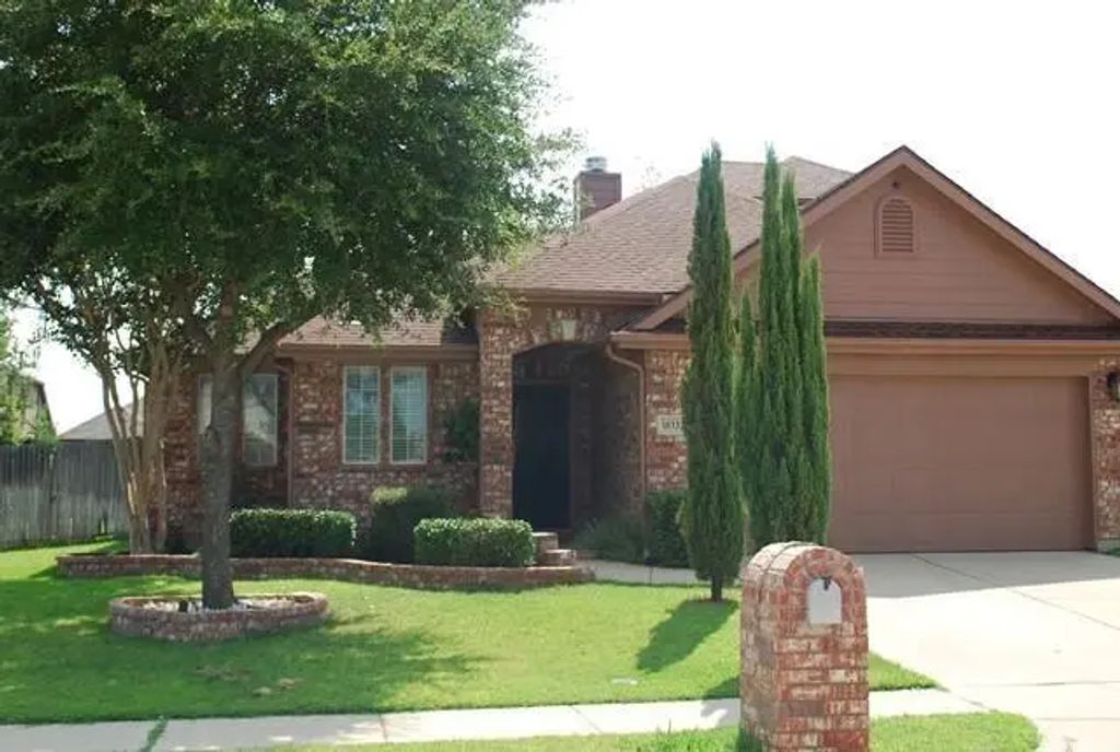 10332 Bear Creek Trail, Fort Worth