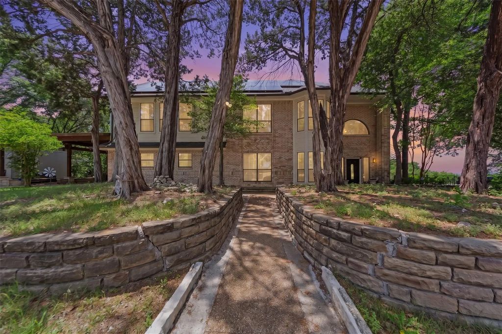 2032 Juniper Ridge Road, Cedar Hill