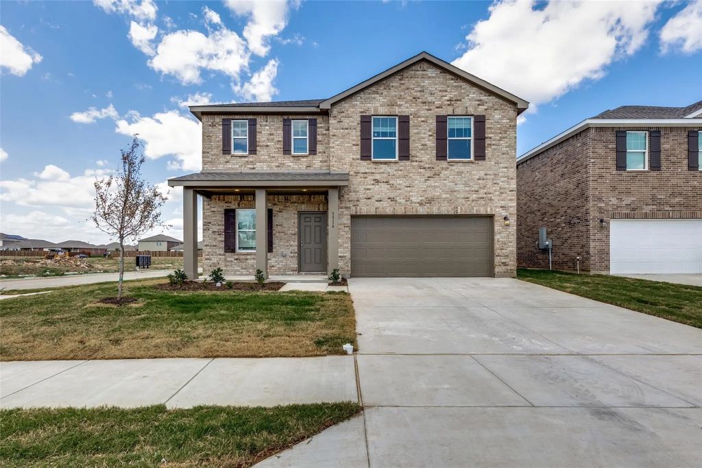 5516 Brownstone Lane, Fort Worth
