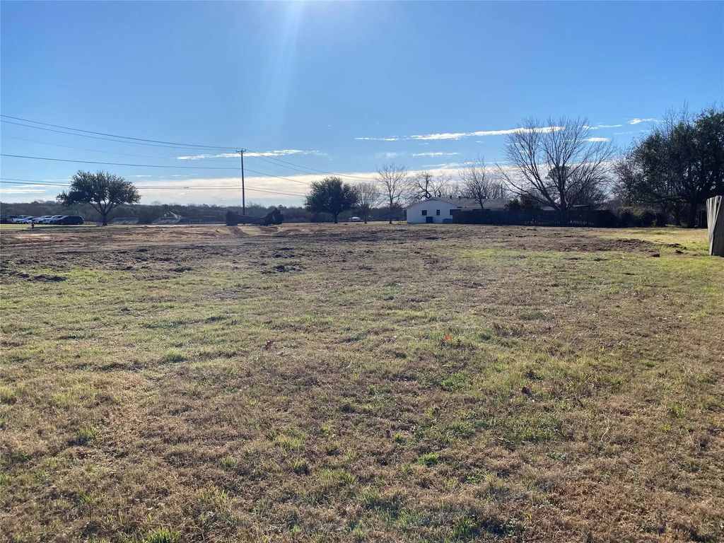 7220 Woodbend Park Road, North Richland Hills