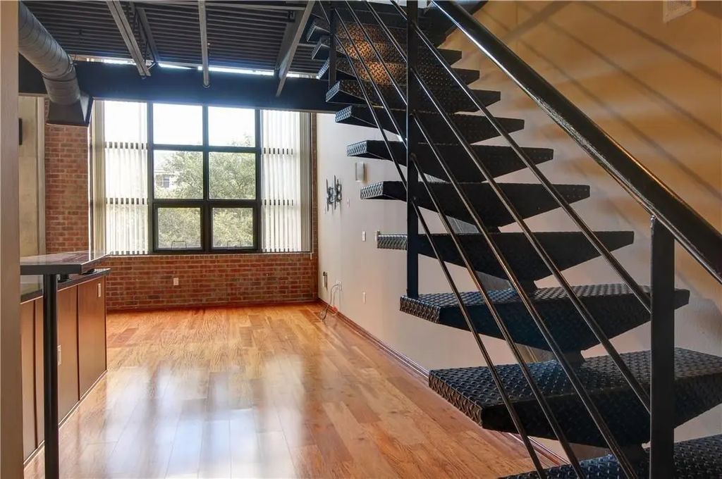 3110 Thomas Avenue 307, Dallas