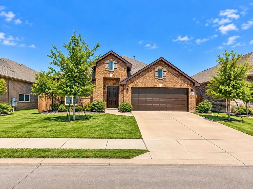 3301 Heathrow Road, Mesquite