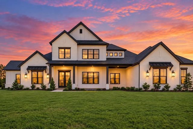 940 Healey Drive, Fairview