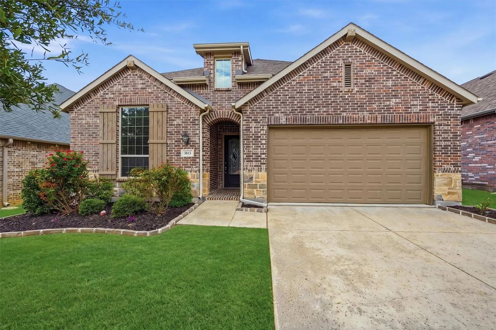 3813 Iron Ore Drive, Denison