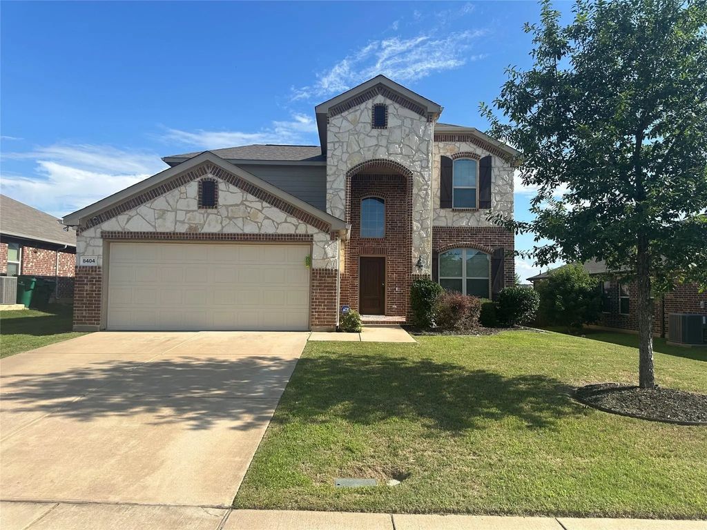 8404 Sioux Trail, Aubrey