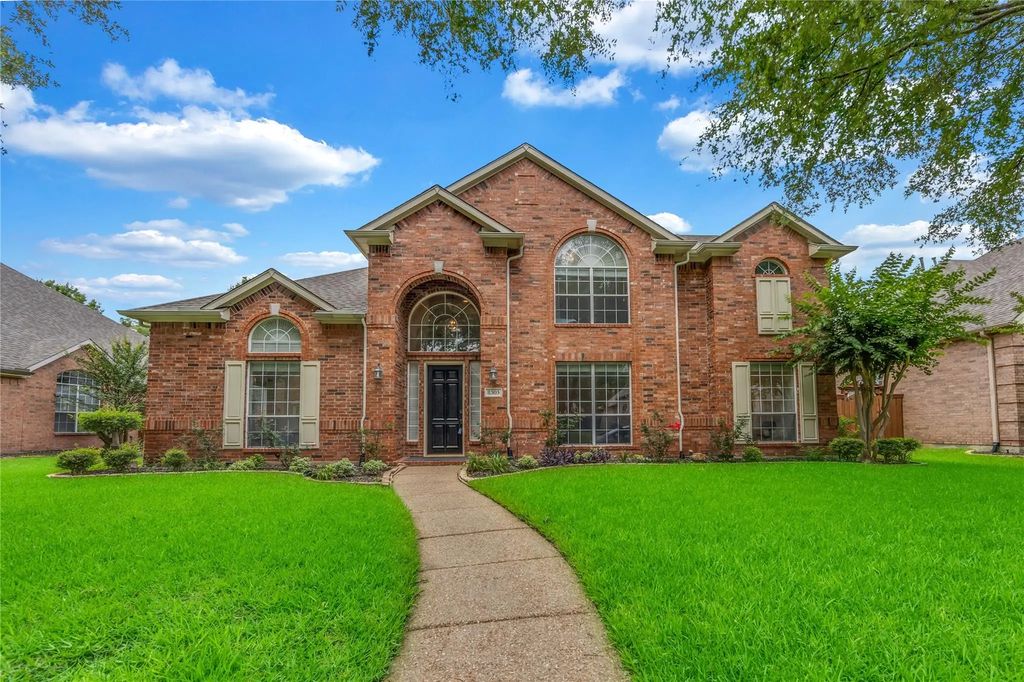 8305 Bartley Circle, Plano